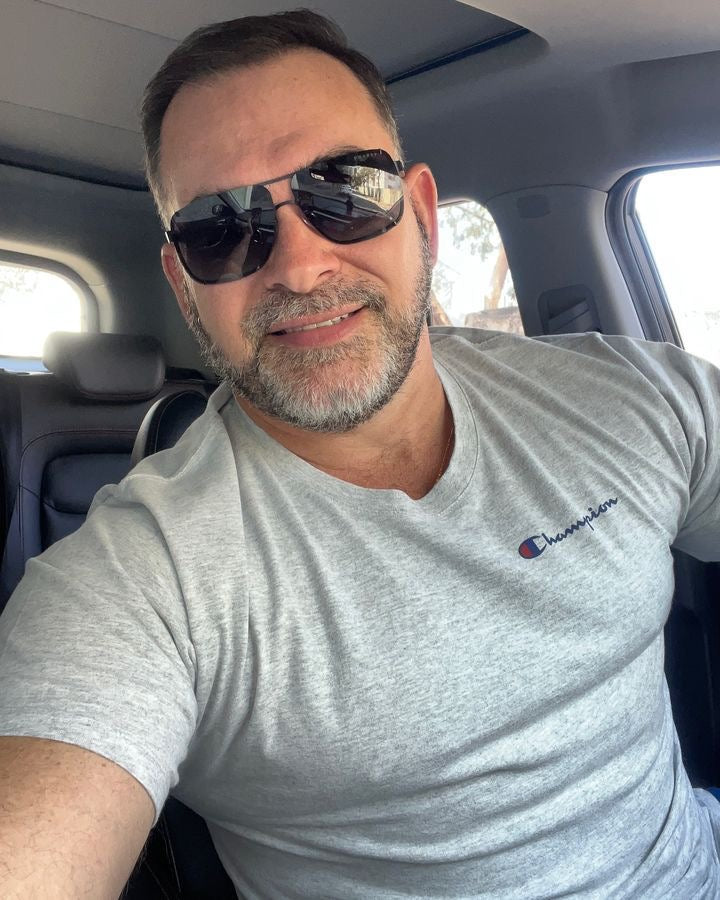 <em><strong>Andrés T.</strong></em>