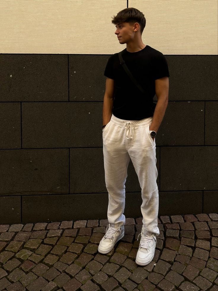 <em><strong>Luis R.</strong></em><em> </em>